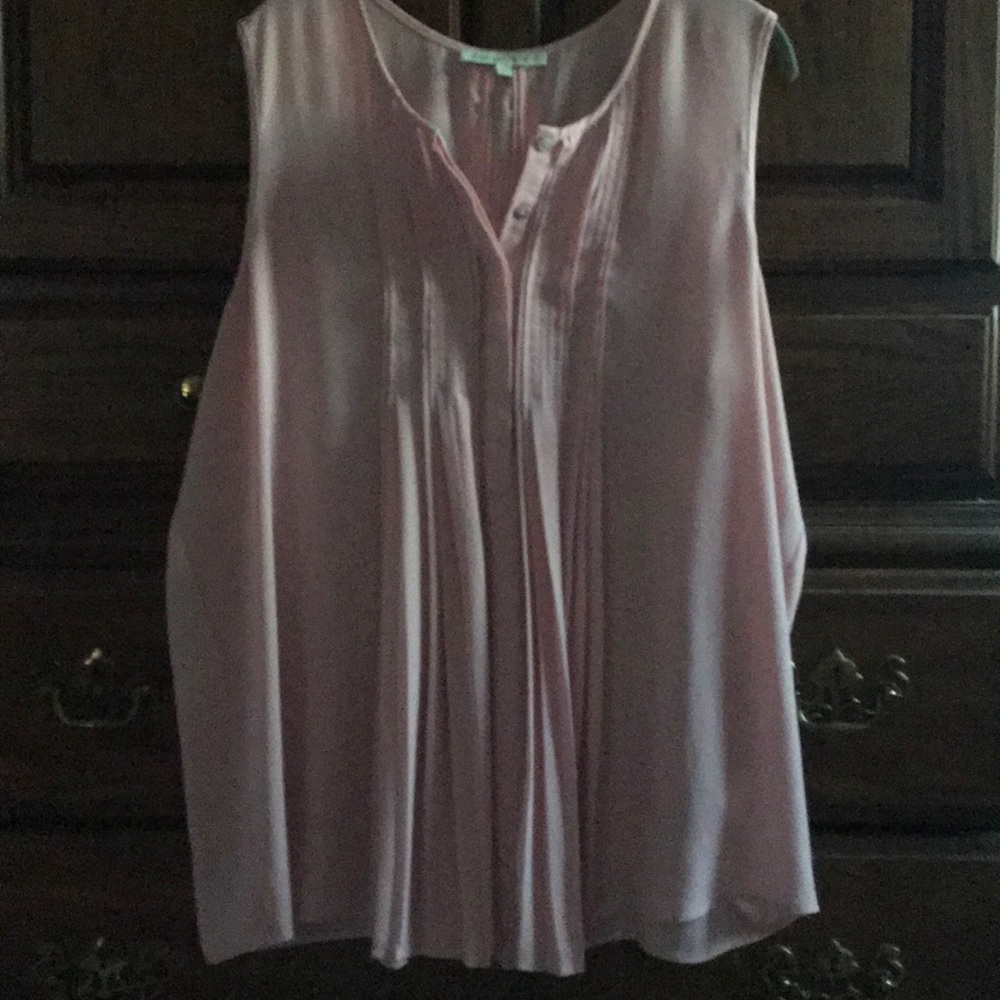 Pink pin tuck top